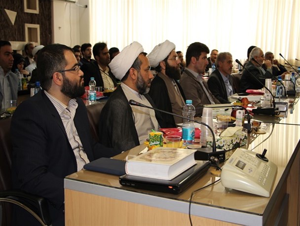 دهمین نشست شورای هم اندیشی بسیج دانشجویی و روسای دانشگاه های استان البرز برگزار شد