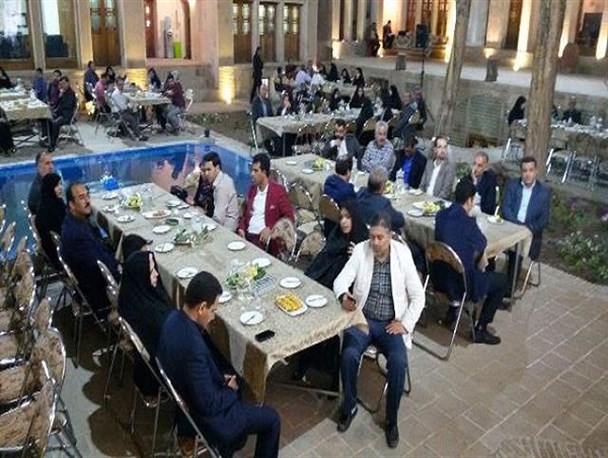 آیین تجلیل از جانبازان سرافراز شاغل در شهرداری کاشان برگزار شد