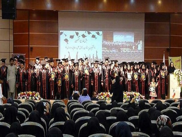 90 دانش آموخته دانشکده علوم پزشکی ایرانشهر فارغ التحصیل شدند + تصاویر