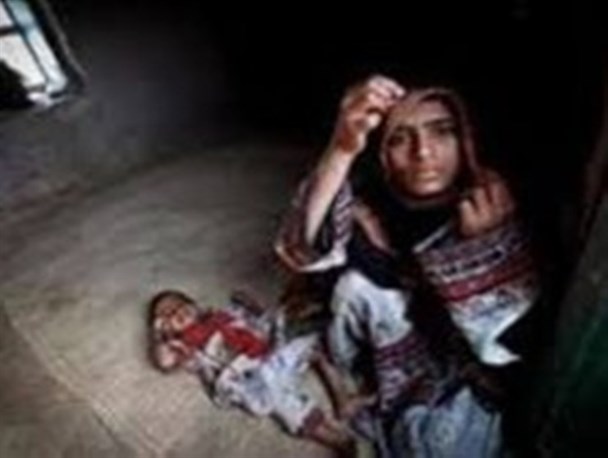 کودکان دارای سوءتغذیه ازسبد غذایی در خواف بهره‌مند می‌شوند