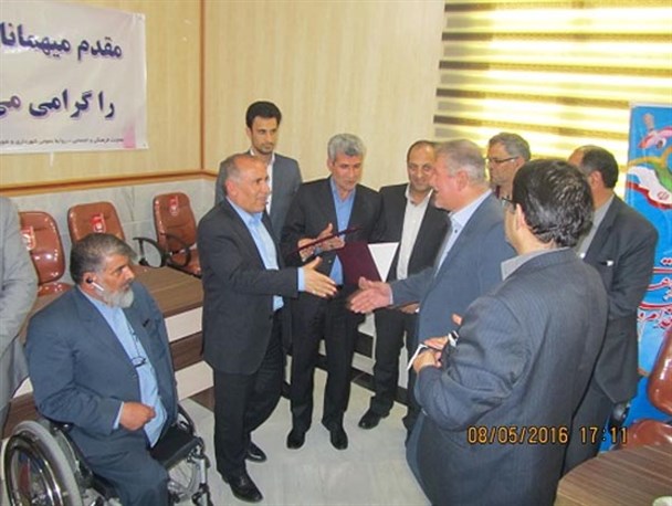 مراسم معارفه شهردار جدید الیگودرز برگزار شد +تصویر