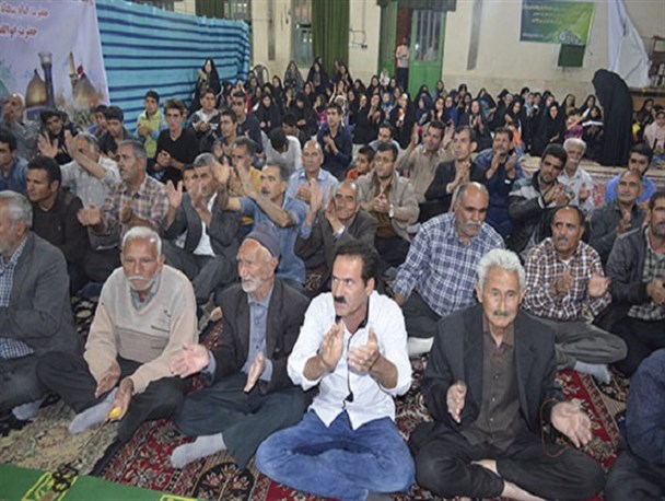 مراسم جشن میلاد امام حسین(ع) در بخش پاسارگاد برگزار شد