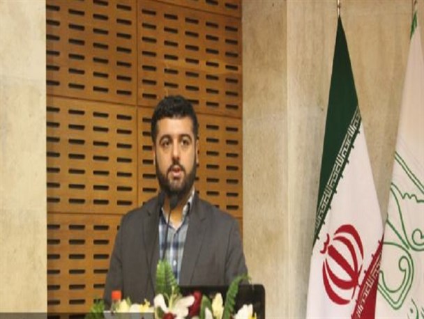 ایجاد فضای بسته توسط استانداری در دانشگاه ها با روح علمی  آن مغایرت دارد