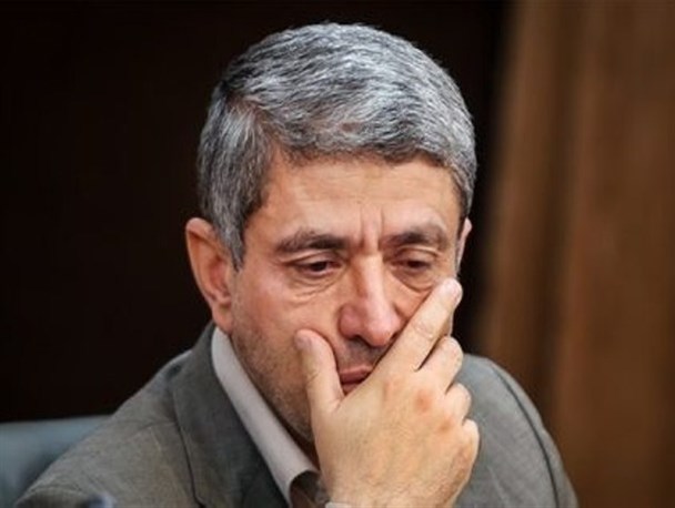 حمله بدون دلیل وزیر اقتصاد به سرزمین نهادهای عمومی / آقای طیب‌نیا شایسته شما نیست برای تبلیغات کلی‌گویی کنید