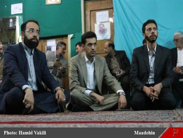 نشست تخصصی مداحان استان اصفهان در آستانه ولادت حضرت مهدی(عج) + تصاویر