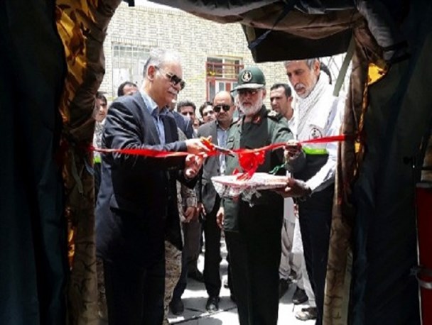 خدمت بی منت سپید پوشان در مناطق محروم/ بیمارستان صحرایی شهید جنگی زهی در چابهار برپا شد+تصاویر