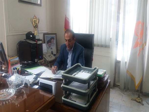 رانندگان تاکسی اجازه افزایش کرایه خودسرانه را ندارند/ اتوبوس‌های درون‌شهری و برون‌شهری بازسازی و نوسازی می شوند