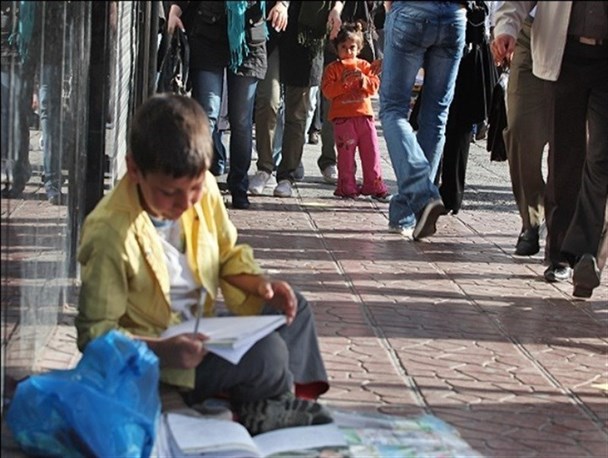 ۱۱۰ کودک خیابانی تحت پوشش بهزیستی استان مرکزی قرار دارند