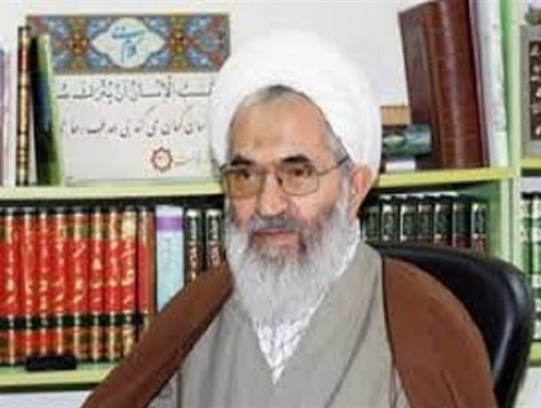 نتیجه تمام گرانی‌ها ناشی از بی‌تدبیری مسئولان است/داشتن روحیه انقلابی داروی درد امروز جامعه
