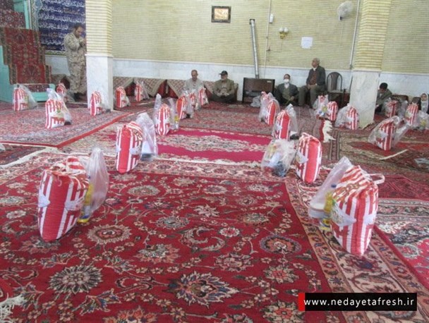 تهیه ۱۷۹ بسته غذایی توسط گروه جهادی مدافعان حرم تفرش برای نیازمندان