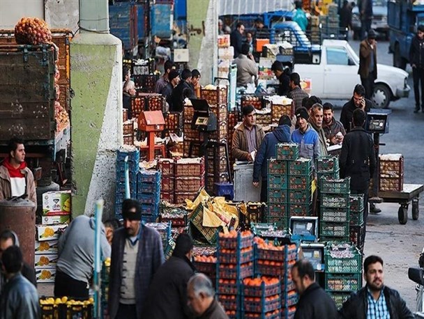 افزایش قیمت سیب، موز و پرتقال در بازار مازندران/با کمبود لیمو ترش مواجهیم