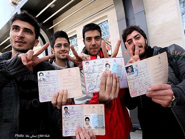 برای ادای دین به شهید سلیمانی‌ها حتما رای خواهیم داد/با انتخاب فرد اصلح اجازه باج‌گیری به دشمنان را نمی‌دهیم