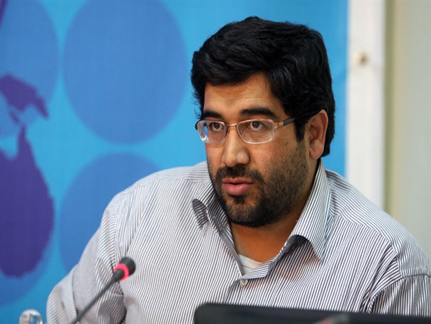 نهاده‌ها‌ همچنان با تاخیر به دست مرغداران می‌رسد/ مشکلات سامانه بازارگاه حل نشده است