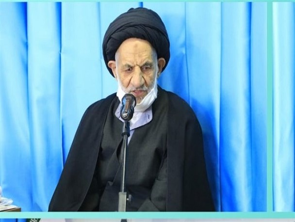 کمک‌های نهادهای انقلابی به خانواده های نیازمند در راستای رشد فرهنگی است