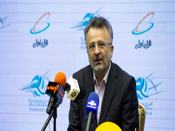 داورزنی: داوطلب میزبانی قهرمانی باشگاه‌های جهان هستیم