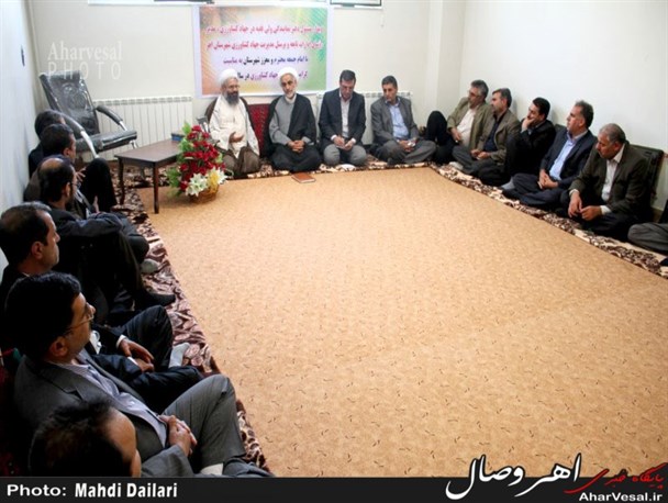 جهادگران کشاورزی افسران اقتصادی کشور هستند