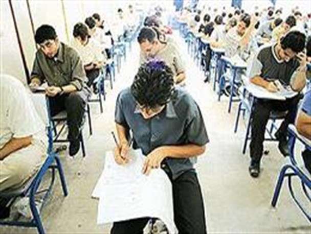 ۸۳۹ نفر داوطلب کنکور در سرخس با یکدیگر رقابت می کنند