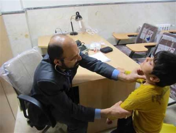300 نفر از عشایر شهرستان لردگان خدمات پزشکی رایگان دریافت کردند