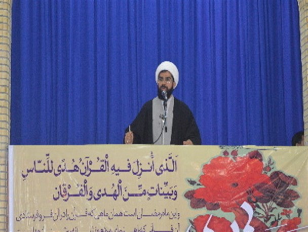 برنامه دشمن قبح زدایی در جامعه است/ مسولان کارهای فرهنگی با مطالعه و جدیت را در دستور کار قرار دهند/ تخفیف در قبوض برق مردم سیستان انجام شود