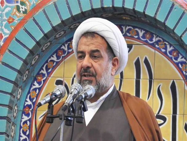 انتقادامام جمعه شاهرود از دیدار برادر رئیس جمهور با فتنه گر آزاد شده از زندان/ لزوم برخورد قاطع با افرادی که ناهنجاری های اجتماعی را ترویج می دهند