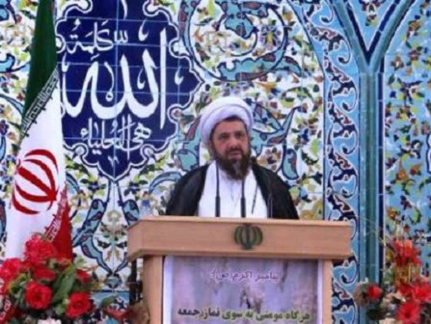 وعده ۱۰۰ روزه دولت توقعات اقتصادی را بالا برد نه رسانه ها/ عدم برنامه ریزی برای اوقات فراغت دانش آموزان و دانشجویان ار مصادیق ولنگاری فرهنگی/ زندگی اشرافی مسئولان خیانت به ملت است