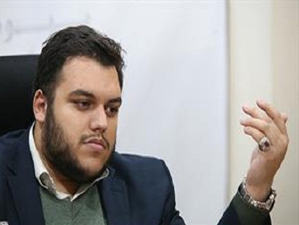 «آتش به اختیار» بودن به معنی هرج و مرج نیست/کاهش شتاب علمی کشور به دلیل سیاسی‌کاری‌