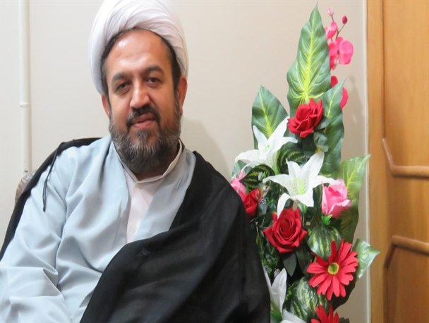 خداوند در شب قدر به انسان برنامه 1 ساله می‌دهد/ چرا خداوند شب قدر را در 3 شب قرار داد؟
