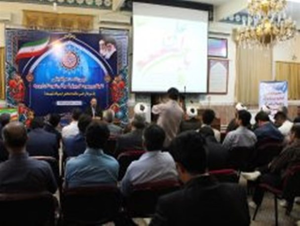نشست هم اندیشی نخبگان قرآنی با فرمانده سپاه شهدای آذربایجان غربی + تصاویر
