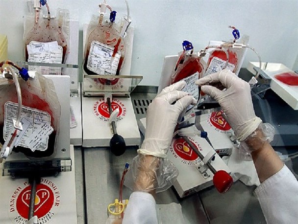 ذخیره ۱۲۰ نمونه در بانک خون بندناف جهاددانشگاهی خراسان جنوبی