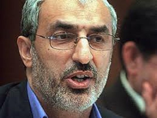 دو دستگاه بزرگ تعلیم و تربیت کشور دچار جناح بندی های سیاسی شده اند