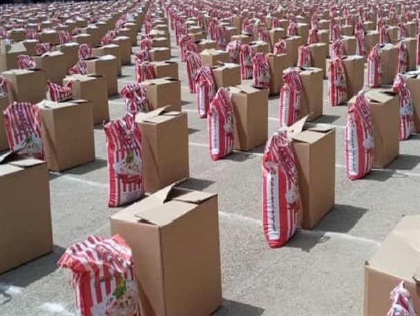 ۵۰۰۰ بسته معیشتی بین آسیب دیدگان کرونا در پلدختر توزیع شد
