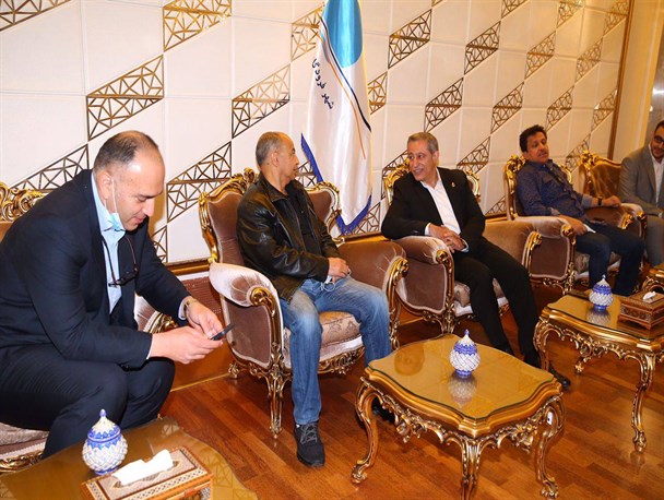 حسین المسلم و حیدر فرمان وارد تهران شدند/ اعلام برنامه مدیرکل شورای المپیک آسیا و رئیس فدراسیون جهانی شنا در ایران