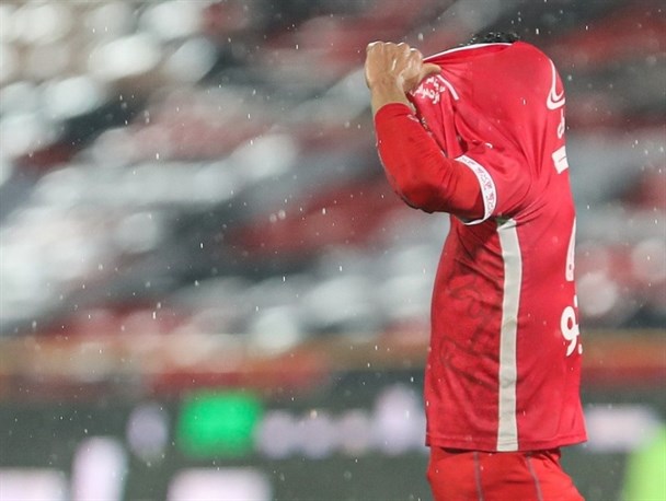 پرونده گل‌محمدی پنجره نقل‌وانتقالاتی باشگاه پرسپولیس را بست/ صدور رأی قطعی با امکان اعتراض سرخ‌ها به CAS