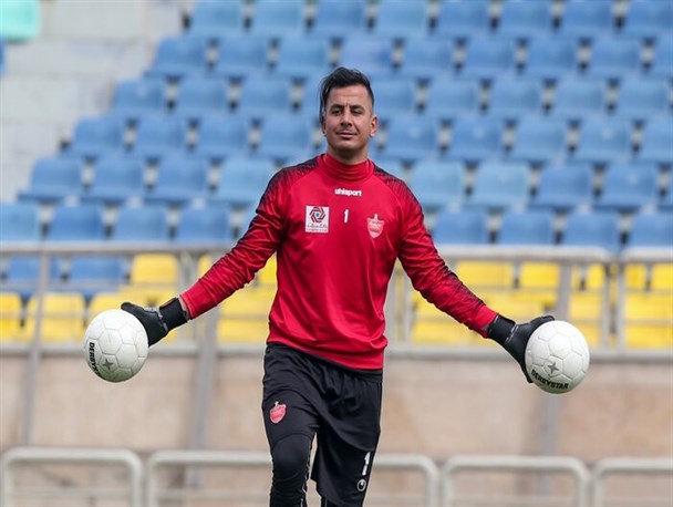 جدایی توافقی لک از پرسپولیس/ قصه سرخ‌ها و حامد به پایان رسید