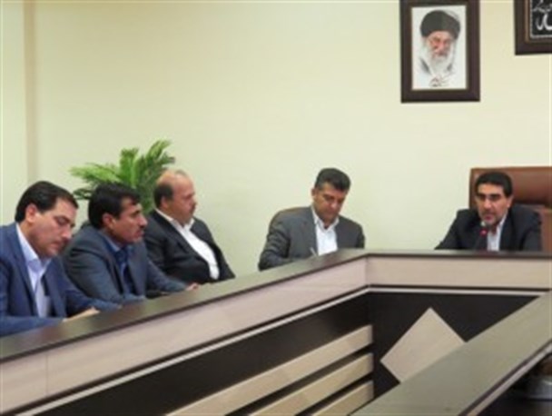لزوم پیگیری شرکت های تابعه وزارت نیرو جهت سند دار کردن اراضی تحت تصرف خود