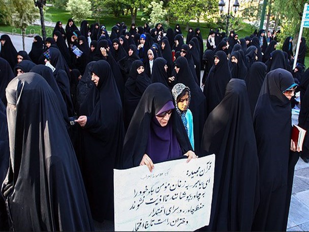برگزاری مانور سراسری عفاف و حجاب در لنجان