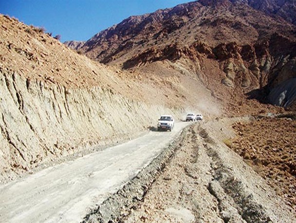 راه های روستایی البرز از محرومیت رنج می برد/بودجه های استان نباید صرف پروژه های ملی شود