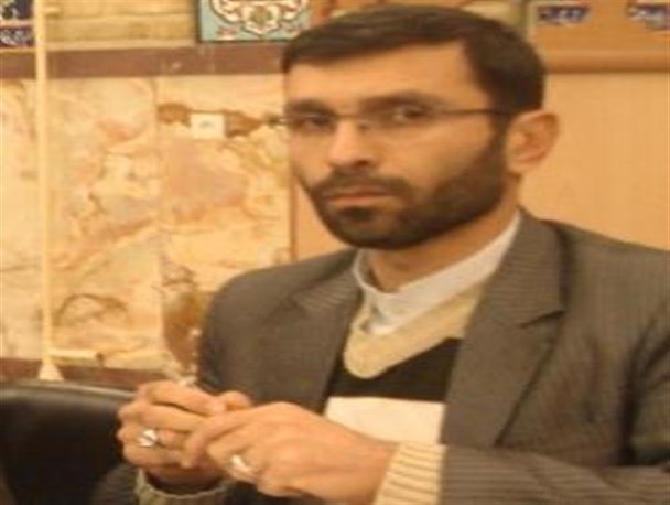 احداث یک بوستان محلی و پارکینک شهری در مرکز شهر سرخه