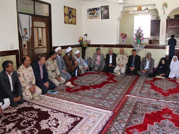 انتقالمزار شهید محمد سموری از نقطه صفر مرزی به روستای چاهشند نهبندان