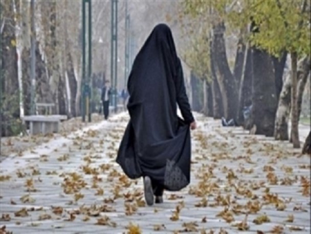 «عفاف و حیا» با حجاب ترکیه ای جمع نمی شود/برخی بازیگران سینما با نوع حجابشان به مخاطب دورویی را می آموزند