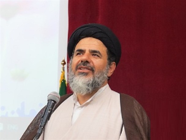 پاکدامنی و حفظ عفت یکی از نیازهای مهم جهان بشری است/ اسلام با زندانی کردن زنان در خانه مخالف است