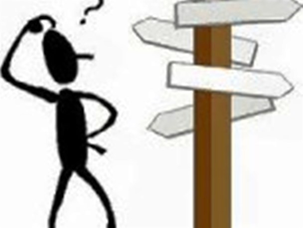 نصب تابلو در شهرکها و خیابان های بی نام و نشان قشم/۵۰ درصد معابرشهر قشم فاقد تابلو هستند