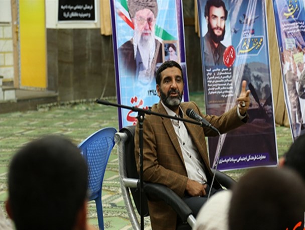 نشست فعالان فرهنگی مرکز مازندران در حسینیه عاشقان کربلا+تصاویر