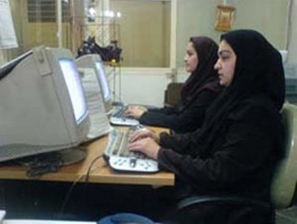اختلاط زن و مرد در دستگاه های اجرایی به پایین ترین حد خود رسیده است