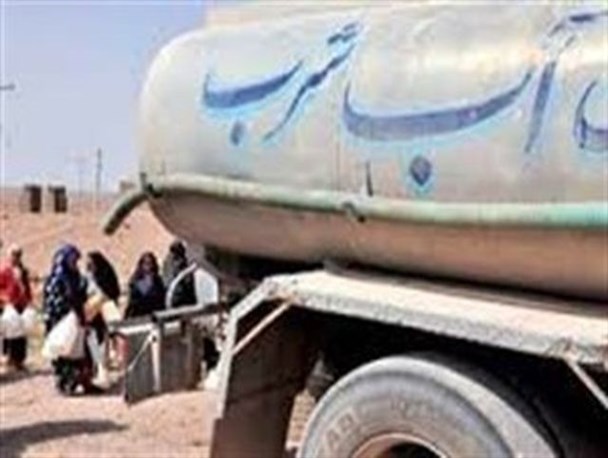 فرسوده بودن ماشین آلات آب رسانی به روستاهای اردستان