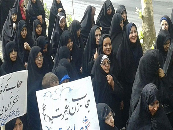 راهپیمایی عفاف و حجاب و صیانت از حریم خانواده در نطنز برگزارشد+ تصاویر