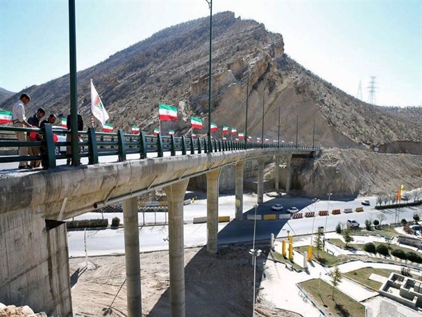 تقاطع غیرهمسطح ایلام امسال زیر بار ترافیک می‌رود