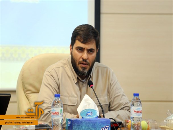 دولت جایگاه اقتصادی کشورهای منطقه را نمی داند/مدافعان حرم در کنار تولیدکنندگان اقتصادی