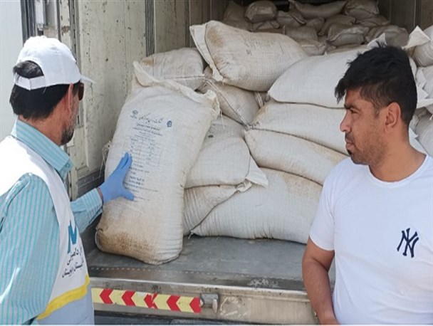 صادرات پودر گوشت از مرز میلک به افغانستان