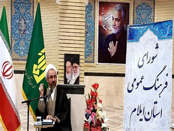 نماز جمعه نماد مقابله با جنگ نرم و تهاجم فرهنگی دشمنان است